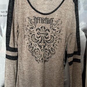 Affliction Women's Beige and Black Long Sleeve Tee